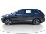 Used 2018 Volkswagen Tiguan SEL image 3
