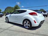 Used 2015 Hyundai Veloster image 5