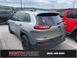 Used 2017 Jeep Cherokee Sport image 4