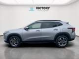 Used 2024 Chevrolet Trax LT w/ Driver Confidence Package image 2