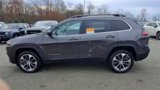 Certified 2022 Jeep Cherokee Limited w/ Elite Package image 5