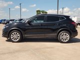 Used 2020 Nissan Rogue Sport SV image 3