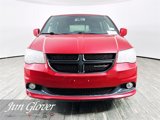 Used 2014 Dodge Grand Caravan SXT w/ UConnect Hands-Free Group image 2