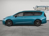 New 2025 Chrysler Pacifica Limited w/ Uconnect Theater Family Group image 5