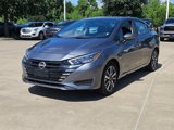 Used 2025 Nissan Versa SV image 5