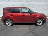 Used 2023 Kia Soul LX w/ LX Technology Package image 5