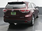 Used 2015 Toyota Highlander Limited Platinum image 5