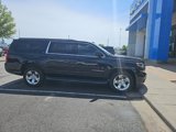 Used 2016 Chevrolet Suburban LT image 4