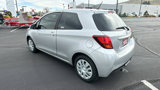 Used 2017 Toyota Yaris L image 5