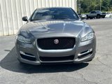 Used 2018 Jaguar XJ R-Sport image 3