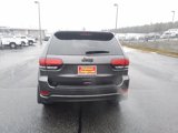 Used 2017 Jeep Grand Cherokee Altitude image 5