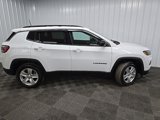 Used 2022 Jeep Compass Latitude image 2