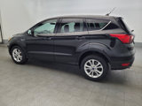 Used 2019 Ford Escape SE image 3