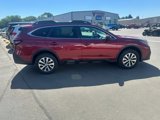 Used 2022 Subaru Outback Premium image 2