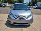 Used 2014 Toyota Sienna XLE image 2