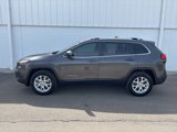 Used 2017 Jeep Cherokee Latitude w/ Cold Weather Group image 2