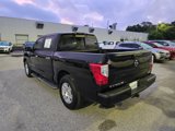 Used 2019 Nissan Titan SV image 4