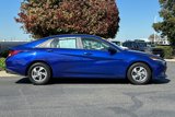 Used 2021 Hyundai Elantra SE image 3