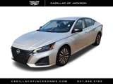 Used 2024 Nissan Altima 2.5 SV image 2