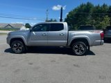 Used 2017 Toyota Tacoma TRD Sport image 3