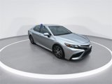 Used 2023 Toyota Camry SE image 3