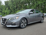 Certified 2022 Nissan Altima 2.5 SV w/ SV Premium Package image 3