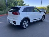 Used 2022 Kia Niro EX w/ Cold Weather Package image 4