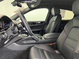 Used 2022 Porsche Cayenne Coupe image 5
