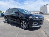 Used 2019 Jeep Cherokee Limited image 2