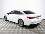 Used 2020 Toyota Avalon Limited image 5