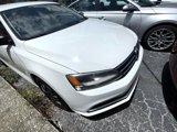 Used 2015 Volkswagen Jetta S image 2