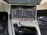 Used 2022 Audi e-tron Premium Plus w/ Premium Plus Package image 5