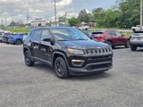 Used 2018 Jeep Compass Sport image 2