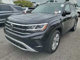 Used 2022 Volkswagen Atlas SE image 2