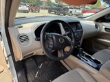 Used 2017 Nissan Pathfinder SV image 5