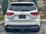 Used 2017 Toyota Highlander XLE image 4