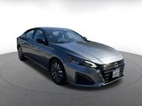 Used 2024 Nissan Altima 2.5 SV image 3