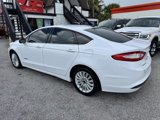 Used 2013 Ford Fusion SE image 3