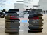 Used 2022 Chrysler Pacifica Touring-L w/ S Appearance Package image 6