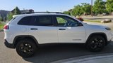 Used 2016 Jeep Cherokee Sport image 4