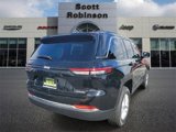 New 2025 Jeep Grand Cherokee Laredo image 4