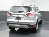 Used 2015 Ford Escape SE w/ Equipment Group 201A image 3
