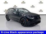 Used 2023 Volkswagen Tiguan SE R-Line image 3