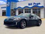 Used 2016 Nissan 370Z w/ Sport Package image 2