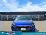Used 2023 Hyundai Elantra SE image 2