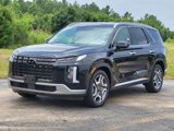 Used 2024 Hyundai Palisade Limited image 3