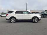 Used 2017 Ford Explorer XLT w/ Equipment Group 202A image 3