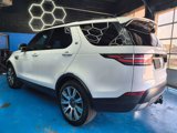 Used 2017 Land Rover Discovery HSE Luxury image 3