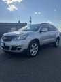Used 2017 Chevrolet Traverse LT w/ Style and Technology Package image 3