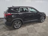 Used 2023 Kia Seltos LX image 3
